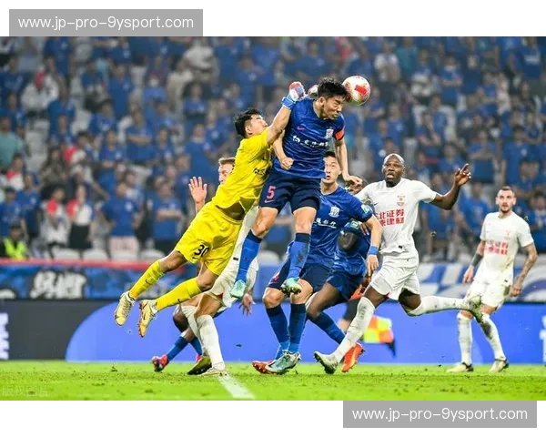 推荐中超——足球盛宴,尽享激情与荣耀 推荐中超——足球盛宴,尽享激情与荣耀